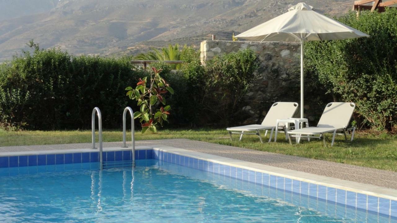 Villa With A Pool In Lefkogia Lefkogeia Esterno foto