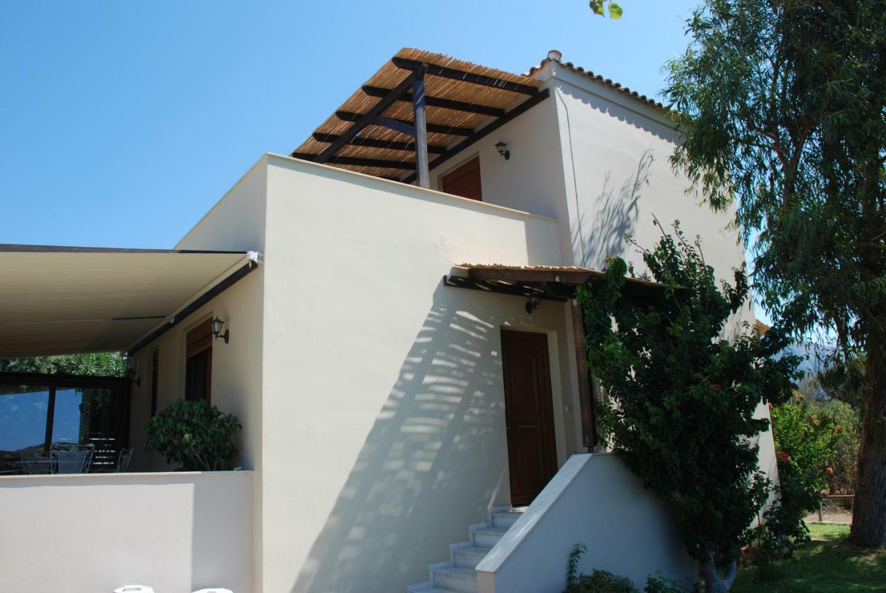 Villa With A Pool In Lefkogia Lefkogeia Esterno foto